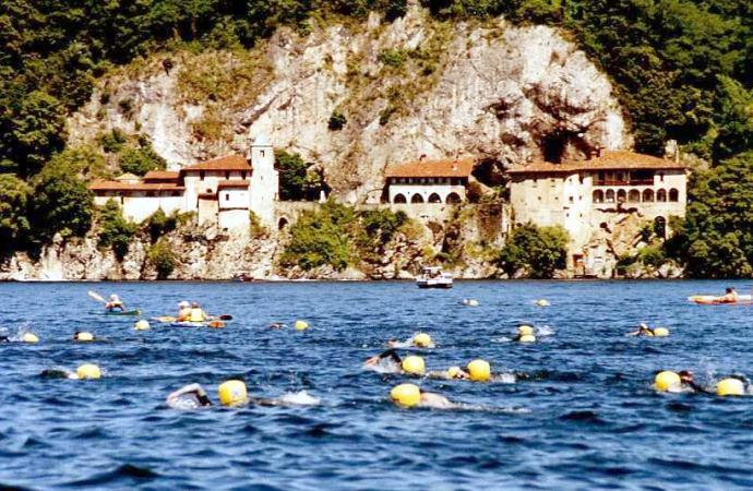 Nuotata dell’Eremo – Traversata a nuoto del Lago Maggiore