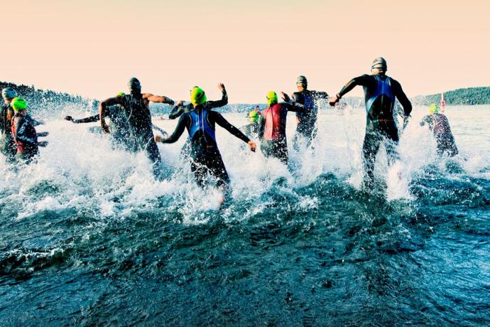 Prove di triathlon: muta e nuoto in acque libere